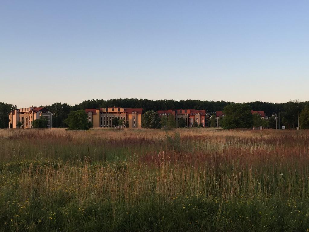 Birdland Villapark Golf View Bük Extérieur photo
